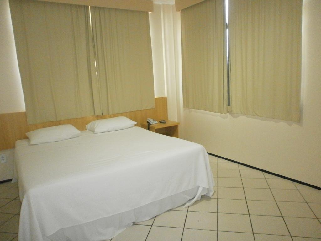 Litorânea Praia Hotel São Luís Exterior foto